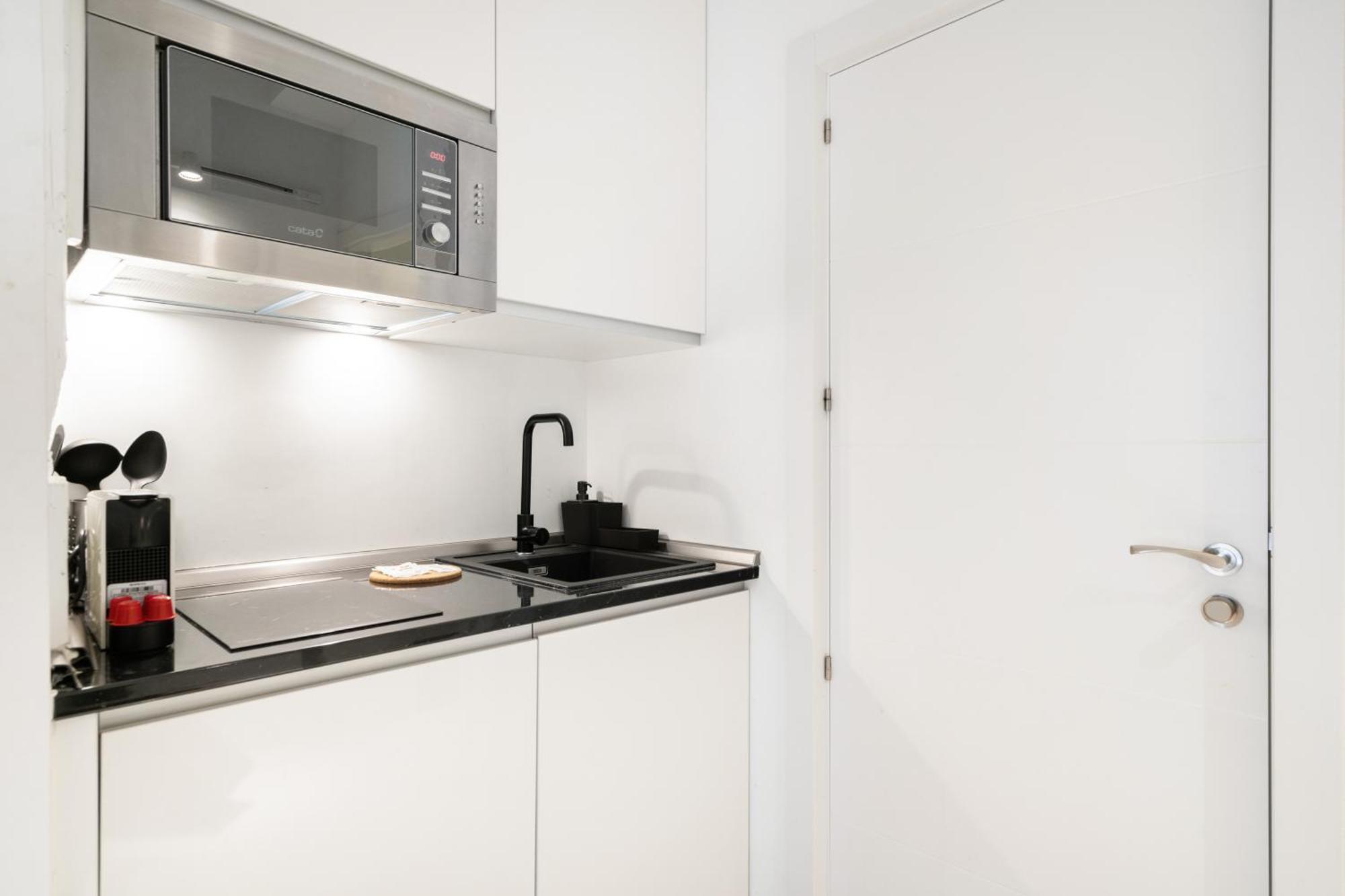 Dobo Luna Apartment Madrid